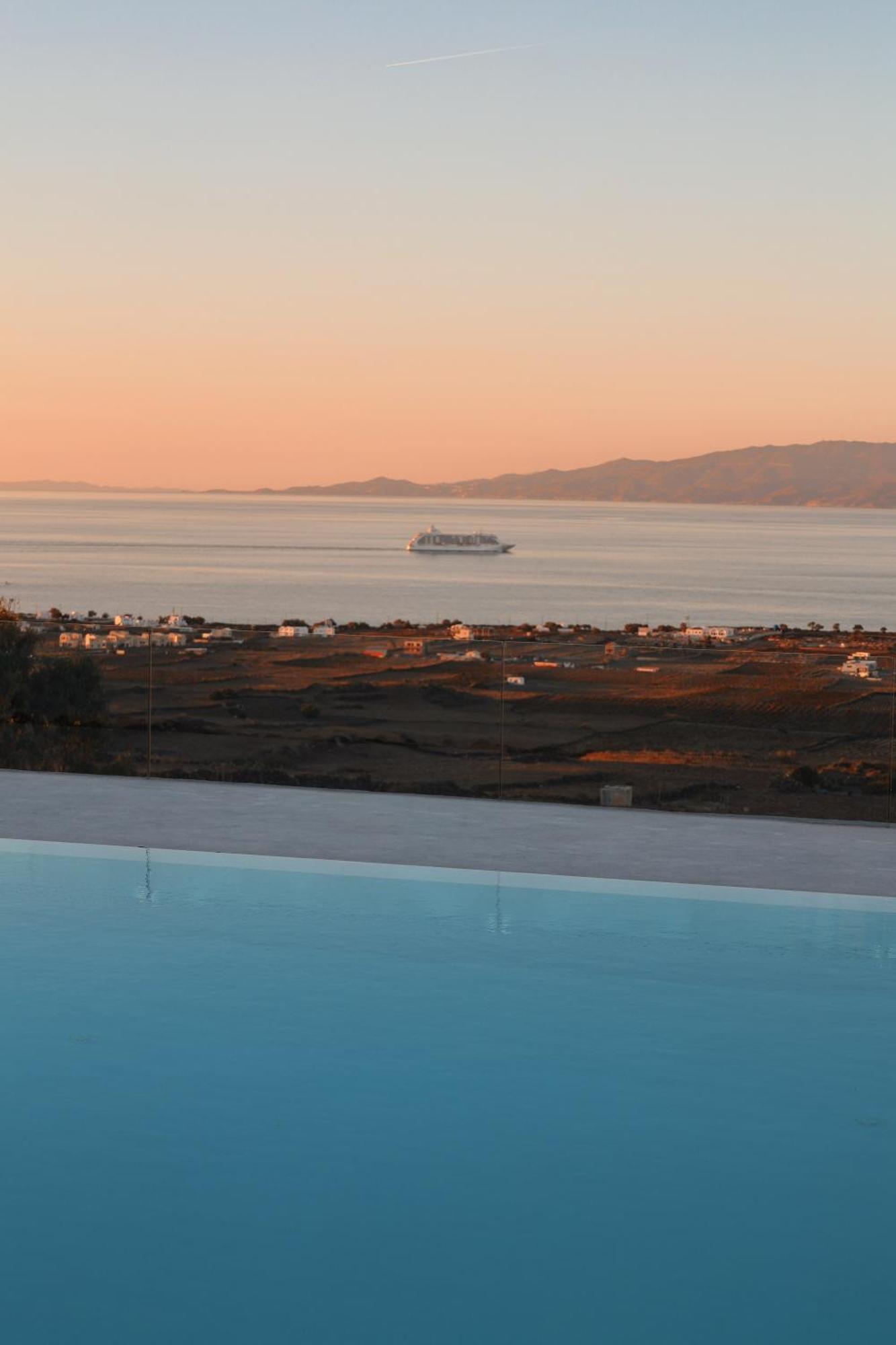 North Wind Luxury Suites Ía Kültér fotó